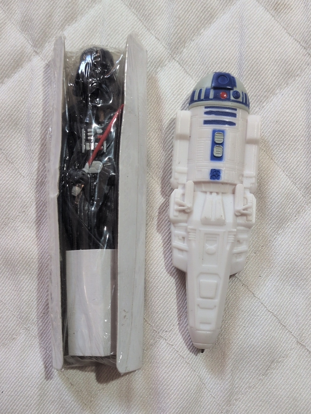Star Wars Pen Set 2012 Darth Vader Sealed R2-D2 Figural Lucasfilm Collectible